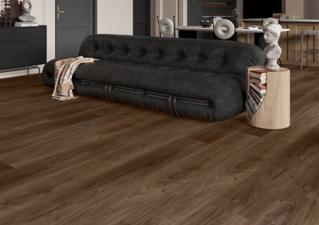 ROYAL WALNUT